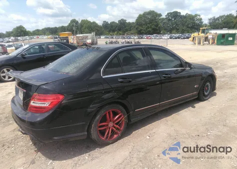 2013 Mercedes-Benz C 250 Luxury/Sport из США, поврежденный, VIN WDDGF4HBXDR294279